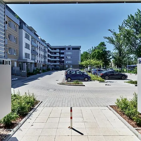 Modern By Renters Apartment *